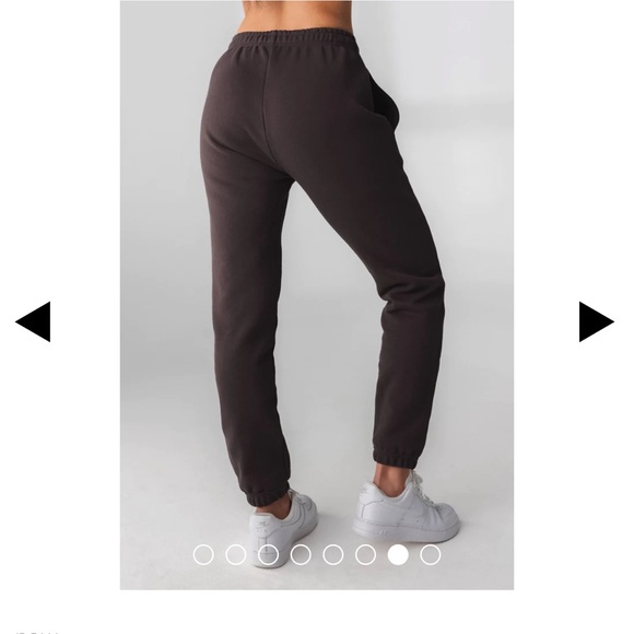 Sweatsuit - Picture 2 of 7